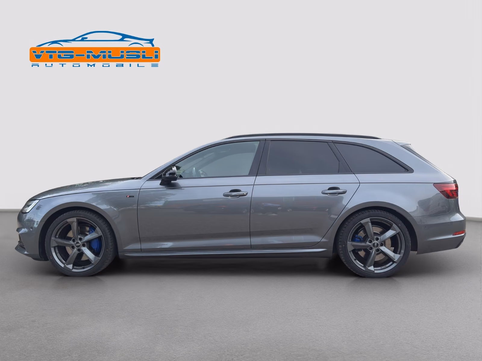 Audi A4 Avant quattro sport 2.0 * 252 PS * S-Tronic *