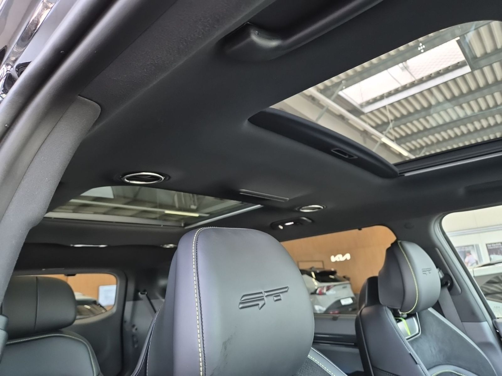 Fahrzeugabbildung Kia EV9 GT 6S RELAX GD DIG-SP