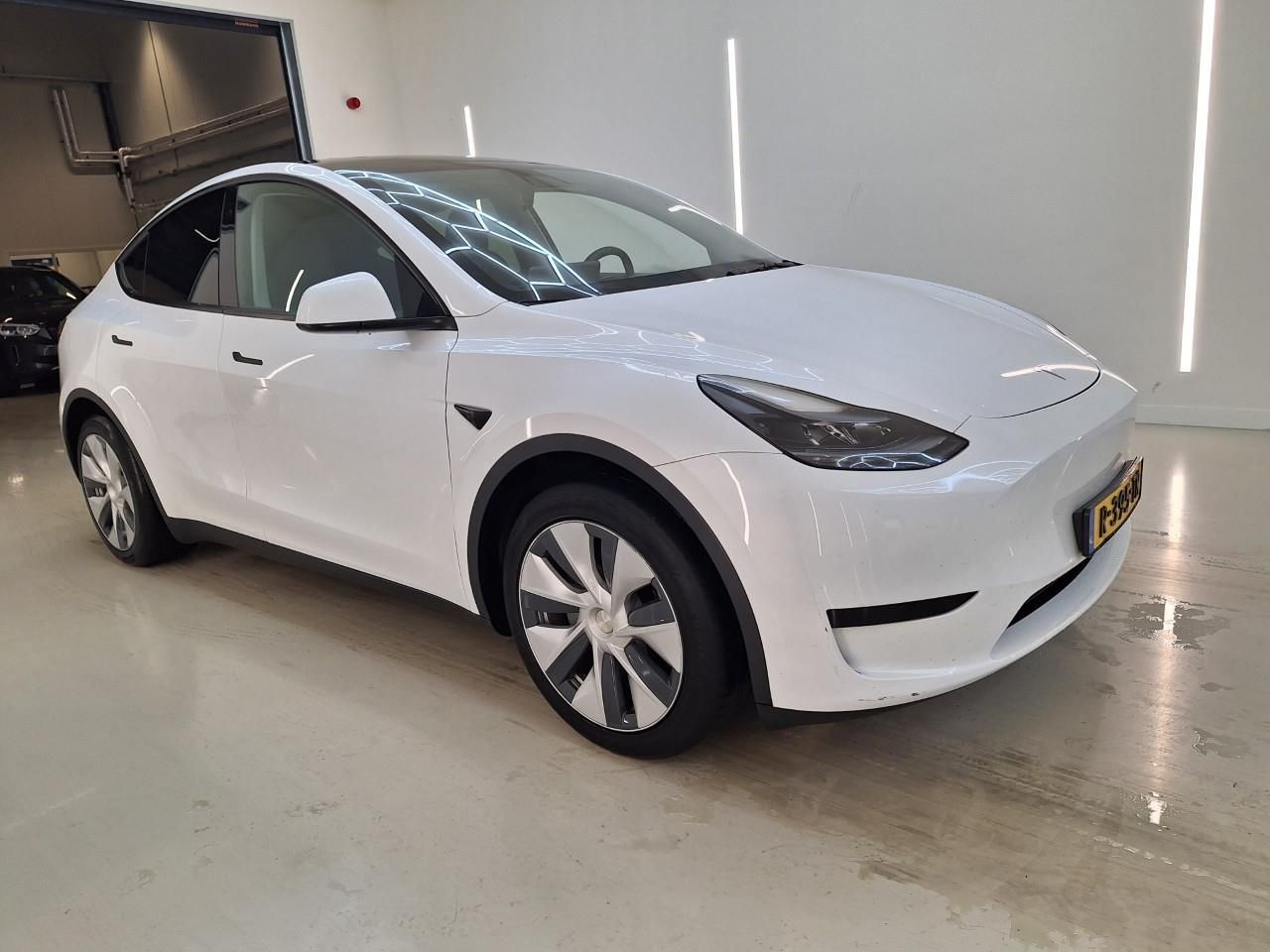 Tesla Model Y Standard RWD Plus 351pk 91,7% SoH [ LFP imagem 3