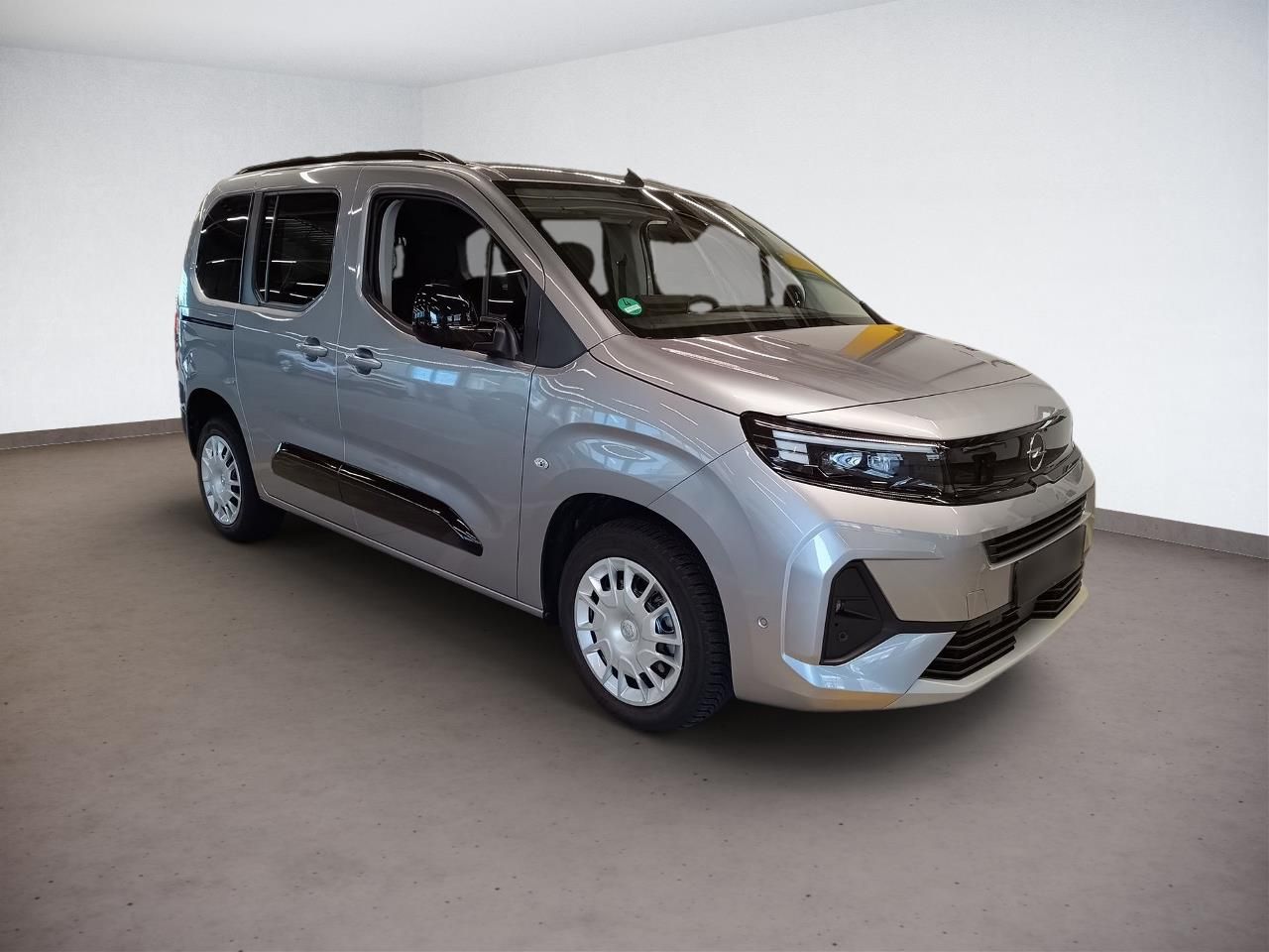 Fahrzeugabbildung Opel Combo Life E 1.5 D Innovation Automatik