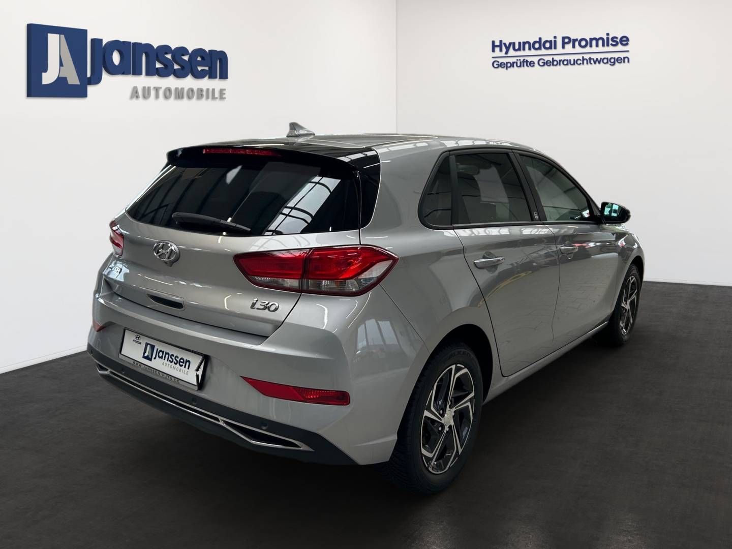 Fahrzeugabbildung Hyundai i30 FL 5-Türer 1.0 Benzin Turbo M/T Edition 30