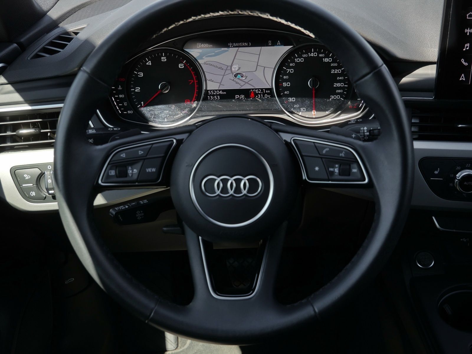 Audi A4 - Bild 9