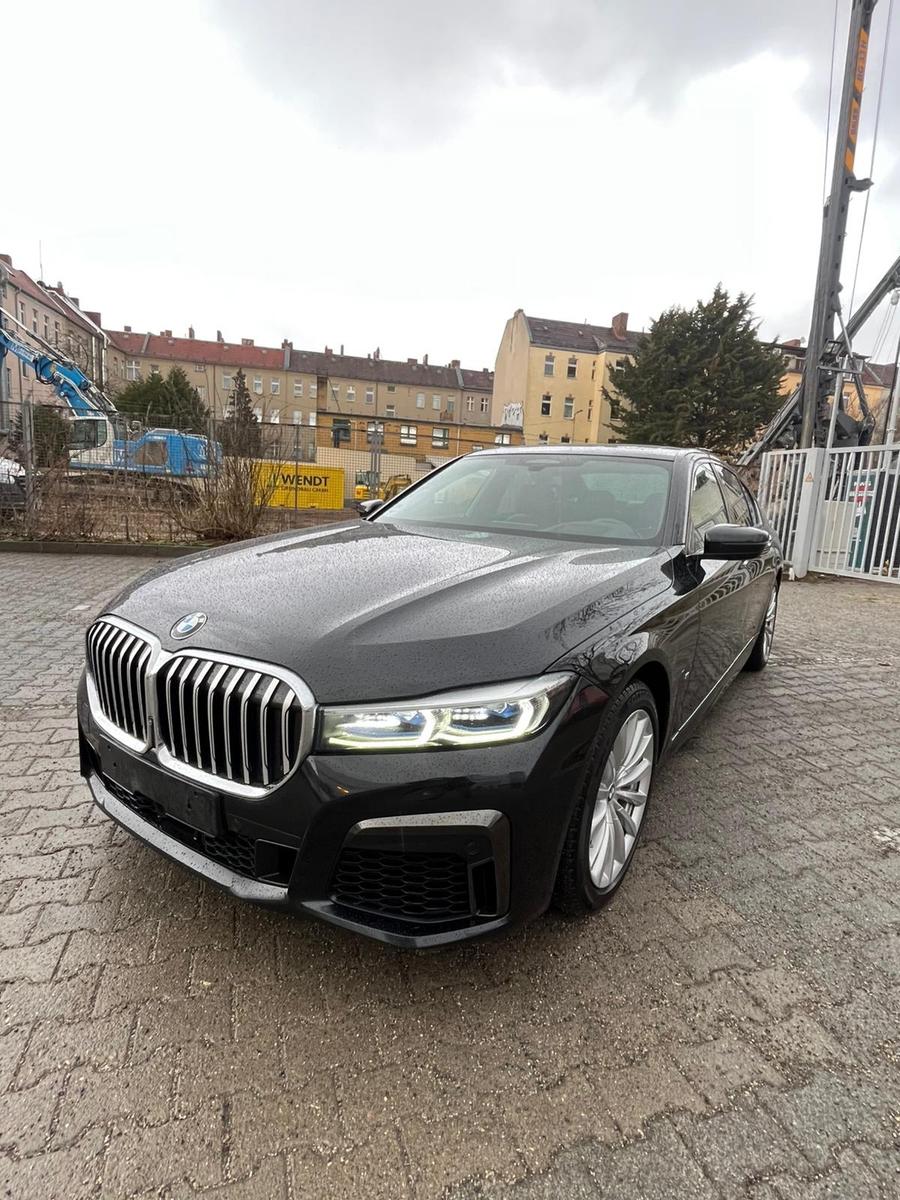 BMW 740 7 740 d xDrive/M-PAKET/VOLL/GARANTIE