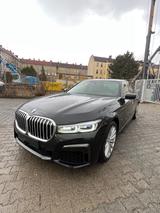 BMW 740 7 740 d xDrive/M-PAKET/VOLL/GARANTIE - BMW 740 Gebrauchtwagen in Berlin