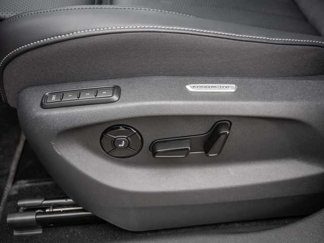 Tayron 2.0 TDI R-Line 4MOTION PANO MATRIX-LED