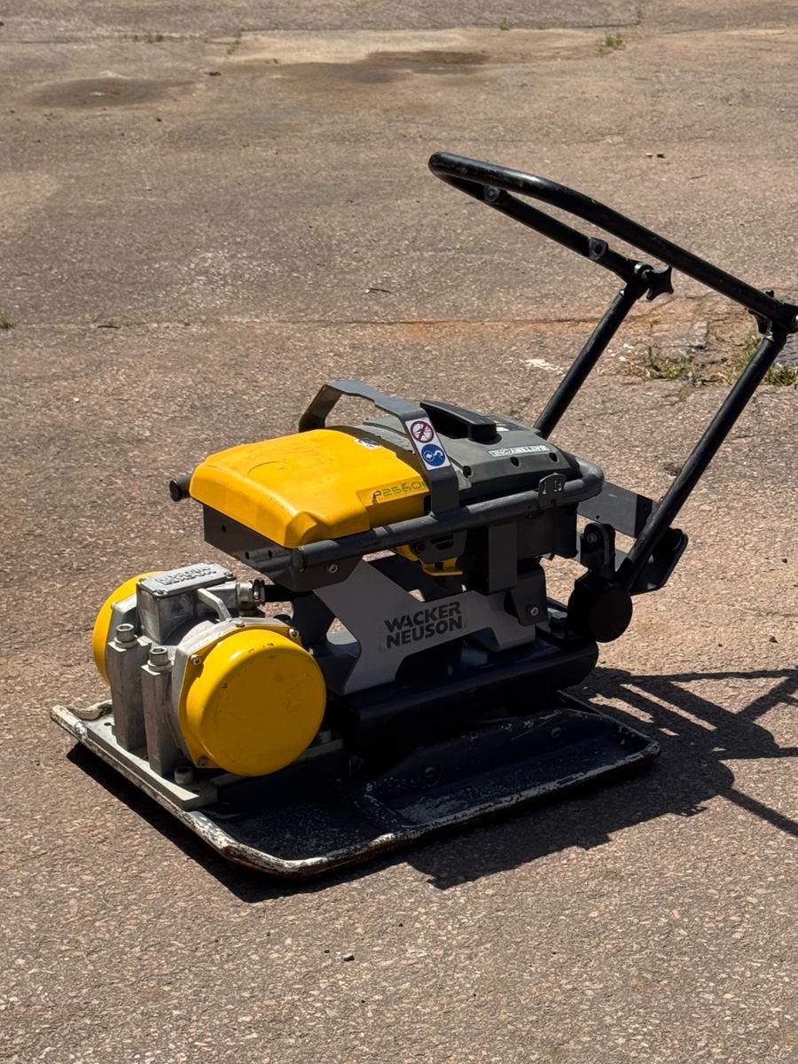 Wacker Neuson AP 2560e Akkuplatte BOB 10 Akku
