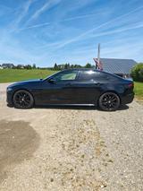 Jaguar XE P250 R-DYNAMIC BLACK Automatik R-DYNAMIC ... - schwarze Jaguar XE