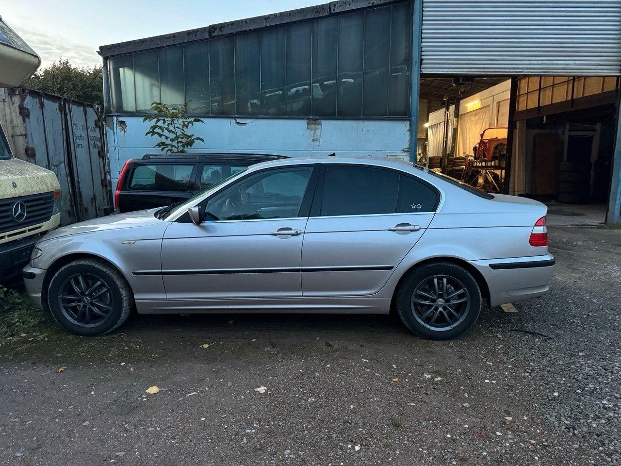 BMW 318