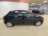 Audi A1 1.2 TFSI Attraction+SITZHEIZUNG+GARANTIE+ALU+ - gebrauchte Kleinwagen in Paderborn