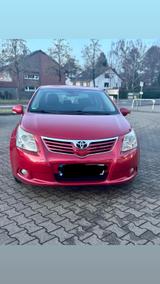 Toyota Avensis 2.0-l-D-4D - - Toyota Avensis in Duisburg