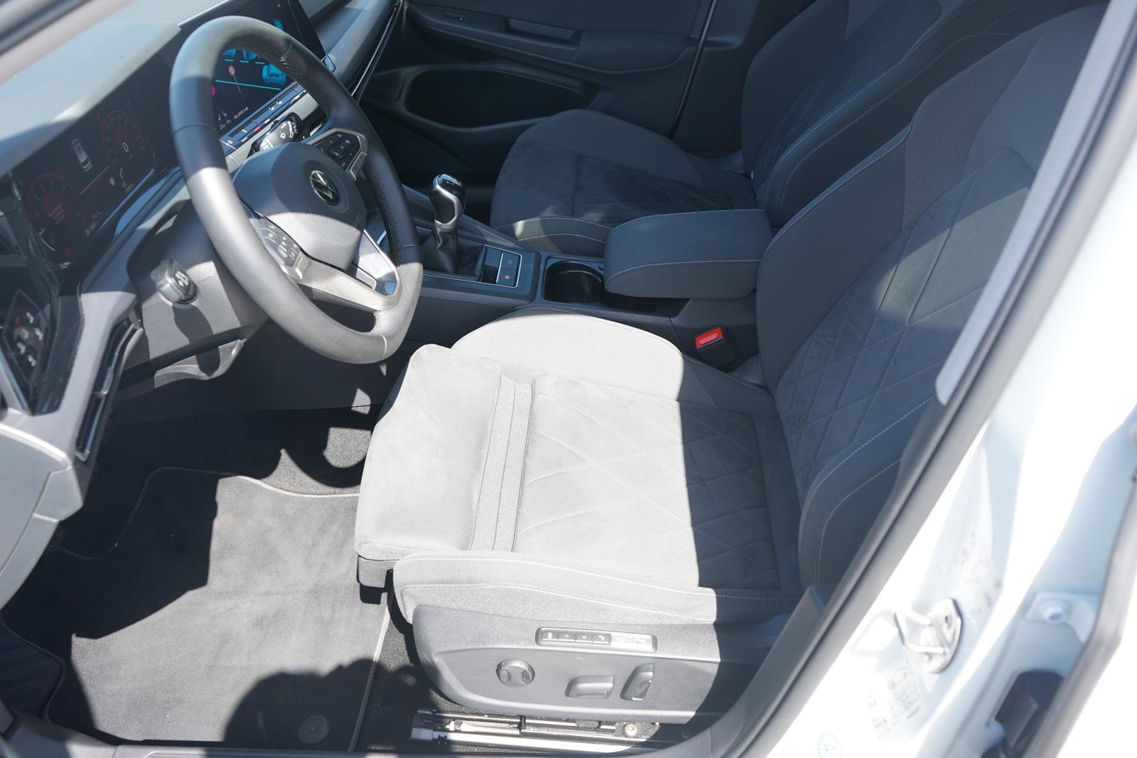 Volkswagen Golf VIII Variant 1.5 16V TSI Style LED Navi ACC, миниатюра 30