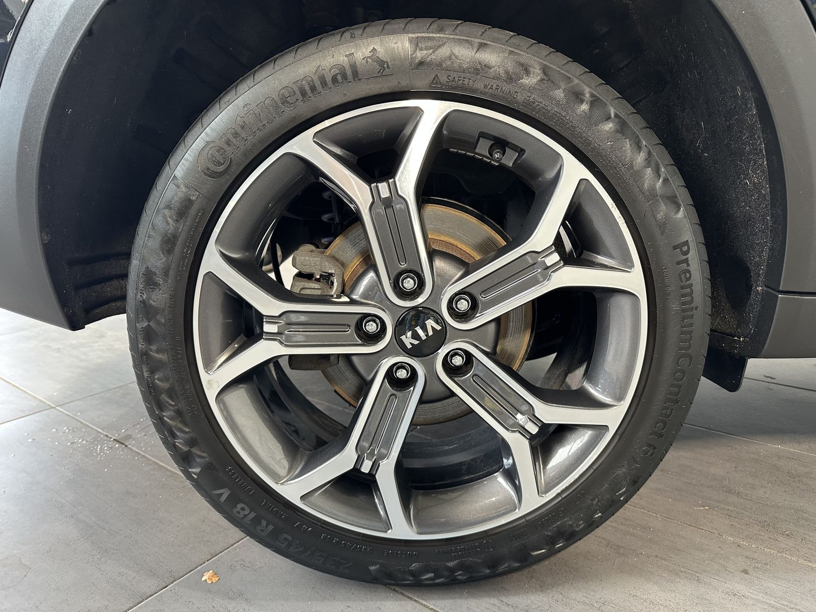 Fahrzeugabbildung Kia XCeed 1.5 T-GDI Vision NAV+LED+CARPLAY+KAM+DAB