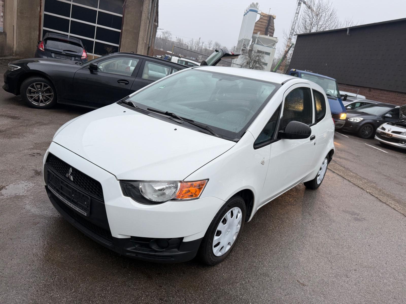 Mitsubishi Colt Lim. 3-trg. Basis TÜV NEU*INSPEKTION NEU