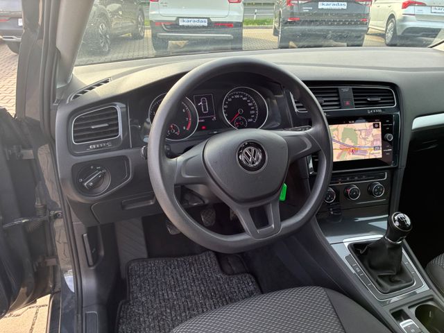 Fahrzeugabbildung Volkswagen Golf VII Variant >Navi/Klima/VW Connect<