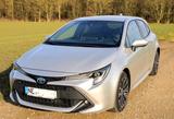 Toyota Corolla 2,0, Hybrid Team Deutschland ( E 210 ) - Toyota Corolla Gebrauchtwagen in Düsseldorf
