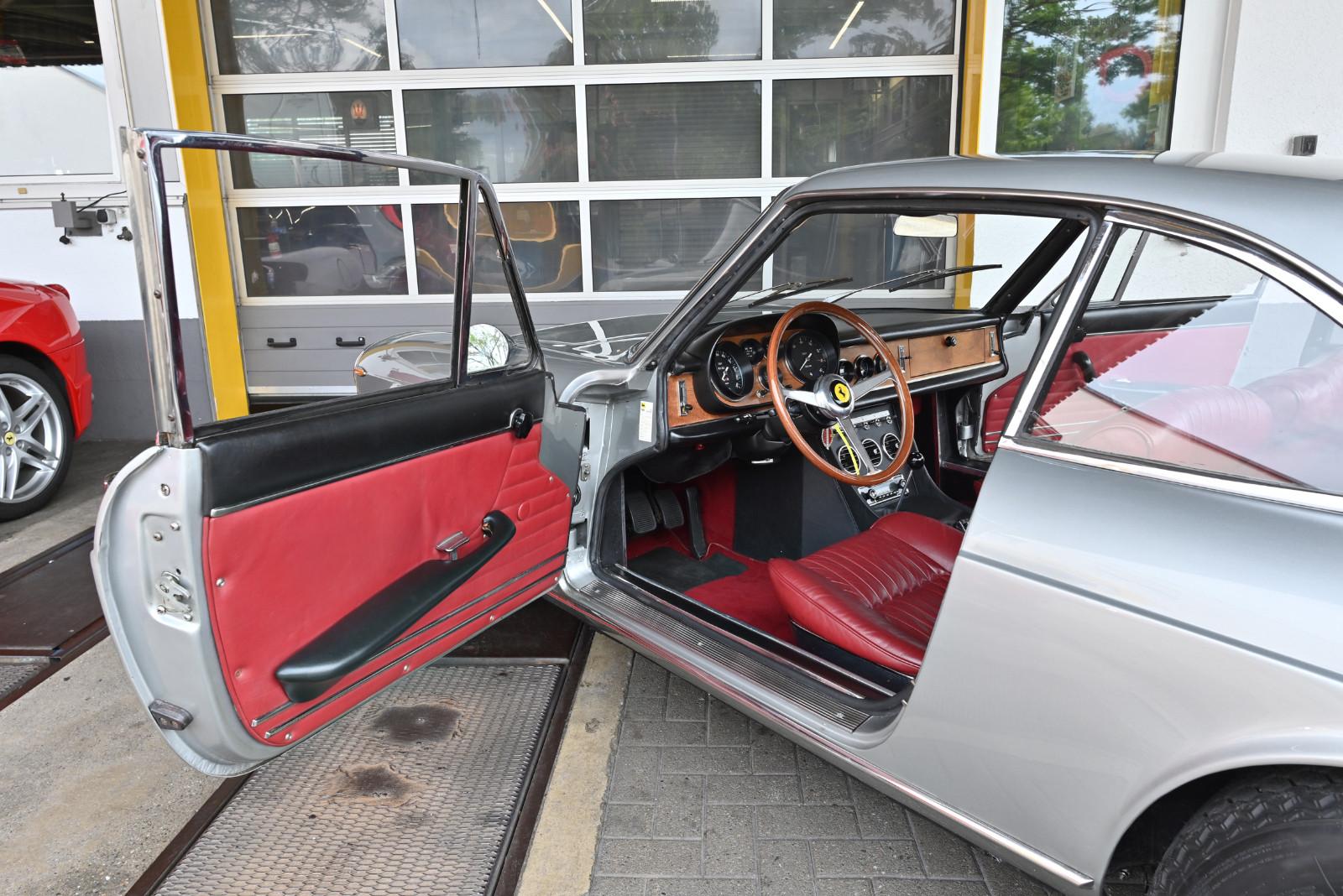 Ferrari 330 GTC/Motor überholt/Vollst.Historie/Garantie