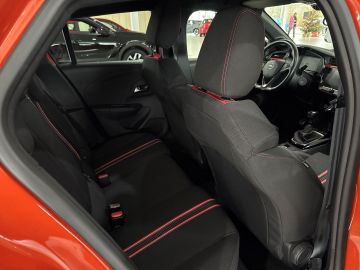 Bild 10 Opel Corsa F GS Line Digitales Cockpit LED Apple CarP