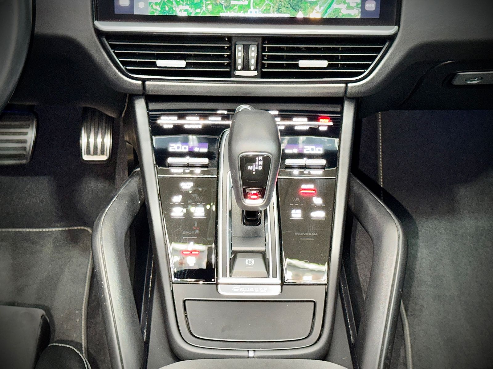 Porsche Cayenne*GTS*05.2027 APPROVED*Matrix-LED*Navi* foto 18