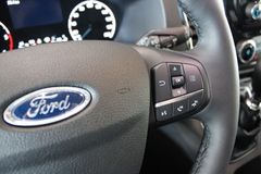 Fahrzeugabbildung Ford Tourneo Custom L2 Titanium 8-Si  ACC XENON AHK