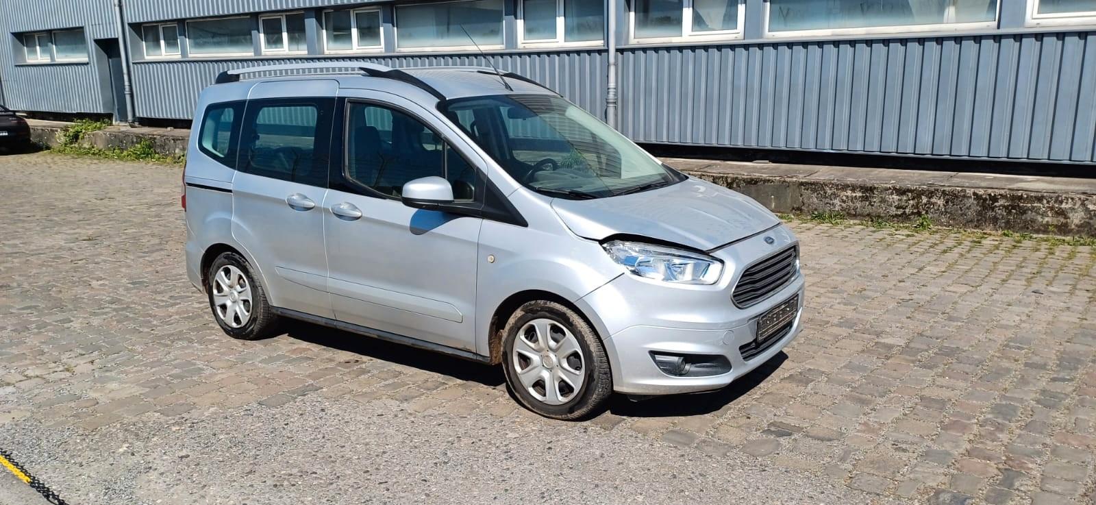 Ford Tourneo Courier Trend