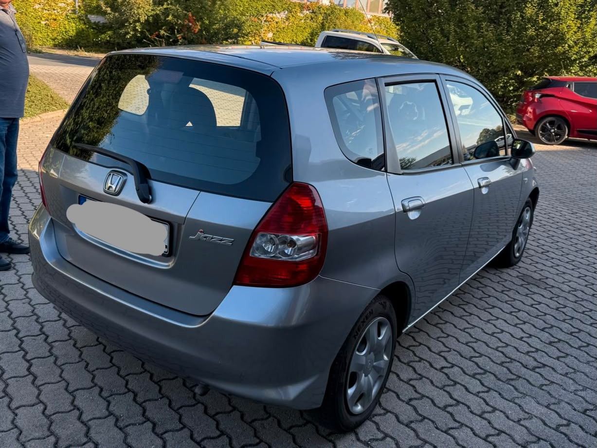 Fahrzeugabbildung Honda Jazz 1.2 wenig KM, Klima, top gepflegt