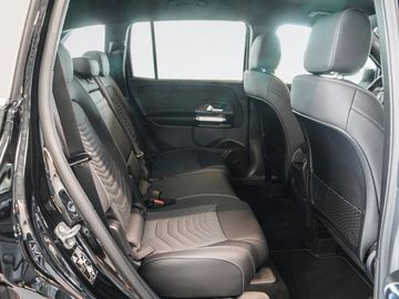 Mercedes GLB 180 - 6