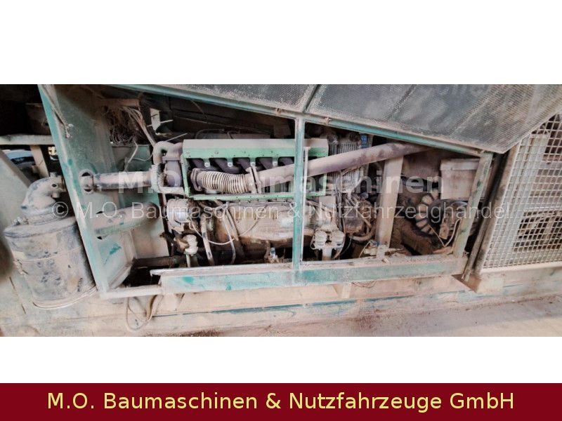 Fahrzeugabbildung Andere Jenz Holzbrecher Schredder Arbeitsmaschine
