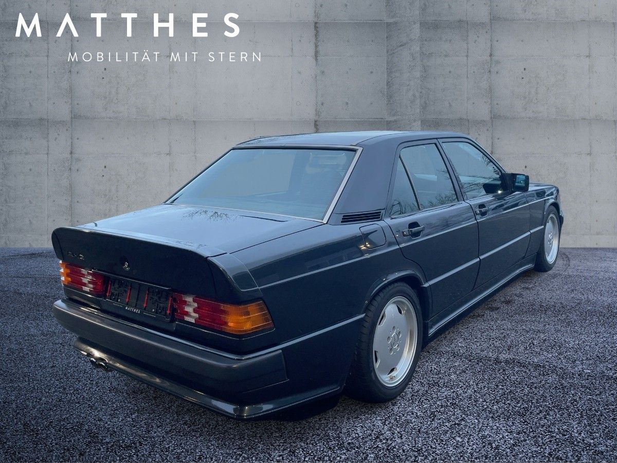 Fahrzeugabbildung Mercedes-Benz 190 E 3.2/AMG-Ausführung/Aerodynamikpaket