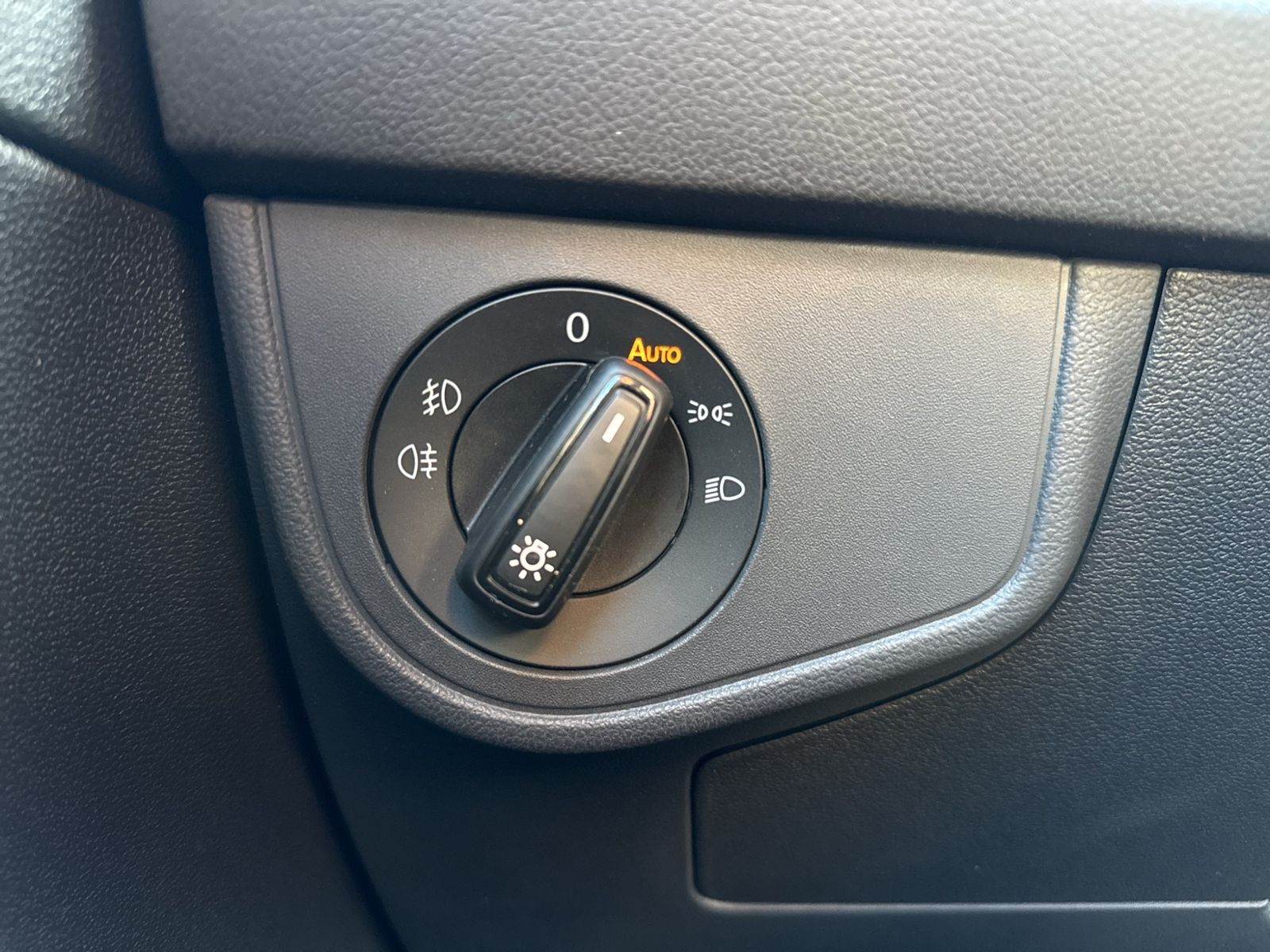 Taigo R-Line 1.5 TSI, IQ Drive, RearView, Matrix