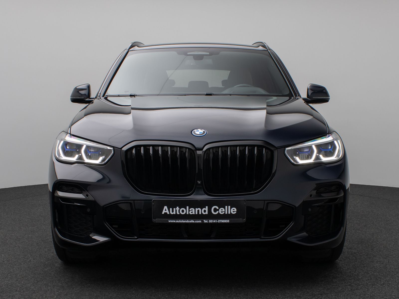 Fahrzeugabbildung BMW X5 xD45e M Sport 360°HUD DAB H/K Individual 21Zl