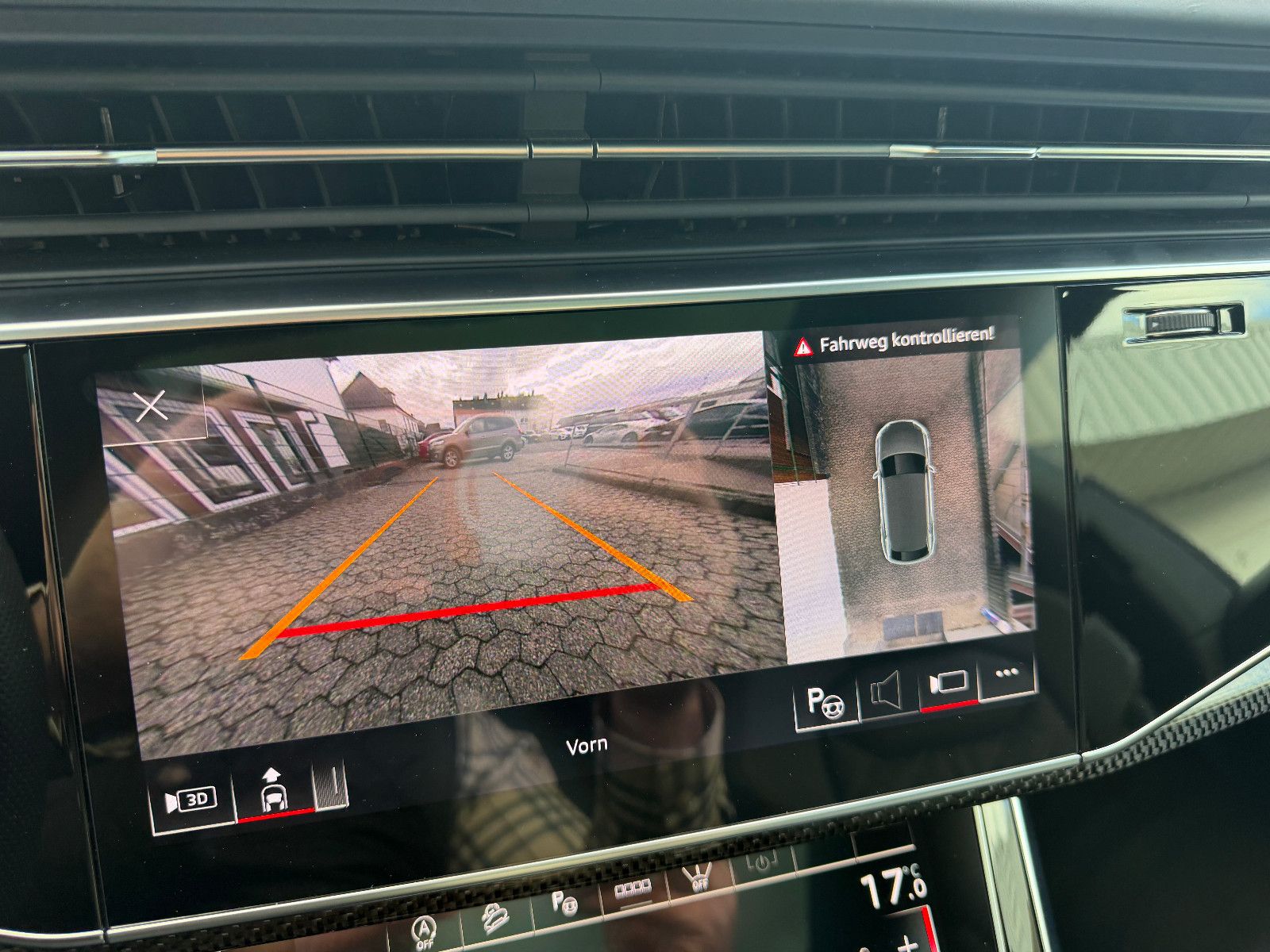 Fahrzeugabbildung Audi Q8 50 TDI Quattro/COMPETITION-PLUS/CARBON/VOLL