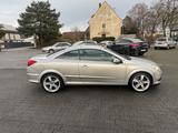 Opel Astra H Twin Top Endless Summer 6 Gang - Opel Astra mit Diesel-Antrieb: Cabrio