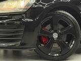 Volkswagen Golf VII GTI BMT 2HD/ROTE BREMSS/SONDERLACK/SHZ - Volkswagen Golf mit Benzin-Antrieb: Coupé