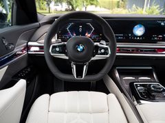 BMW 740 – 17 / 35