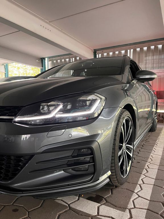 Image of Volkswagen Golf