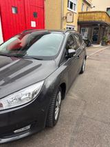 Ford Focus 1,5 TDCi 88kW Business Turnier Busines... - Ford Focus Business mit Diesel-Antrieb