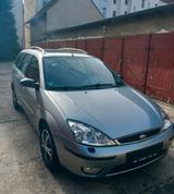Ford Focus 1.8TDCi 85kW Ghia  - Ford Focus aus 2003: Kombi