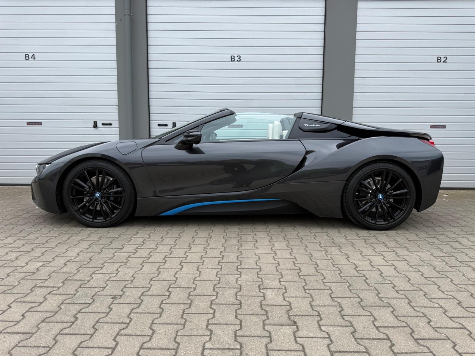 BMW i8 Roadster First Edition+limited+ONE / 200!!!