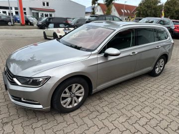 Volkswagen Passat Variant - 2