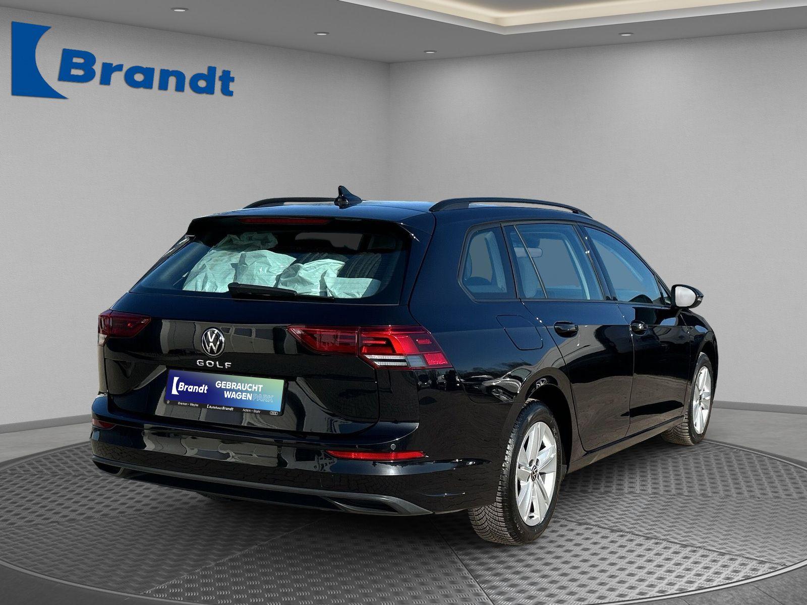 Volkswagen Golf VIII Variant 2.0 TDI Life LED+APP CON.+ACC