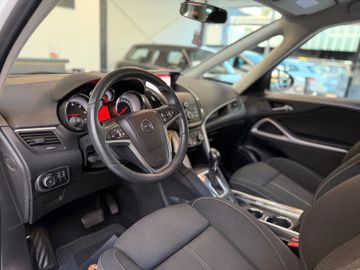 Opel Zafira - 11