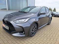 Fahrzeugabbildung Toyota Yaris 1.5 ABSTANDSTEMPOMAT LED KAMERA KLIMA SHZ