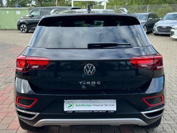 Volkswagen T-Roc - 4