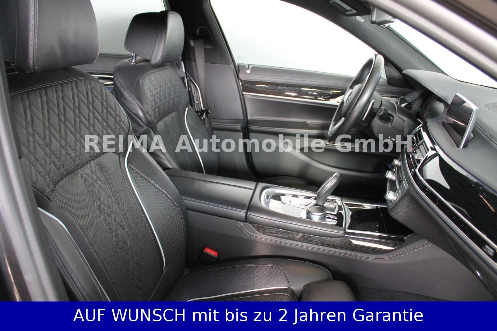 Fahrzeugabbildung BMW 745 L e xDrive, 4xMassage, M-Sport,LED