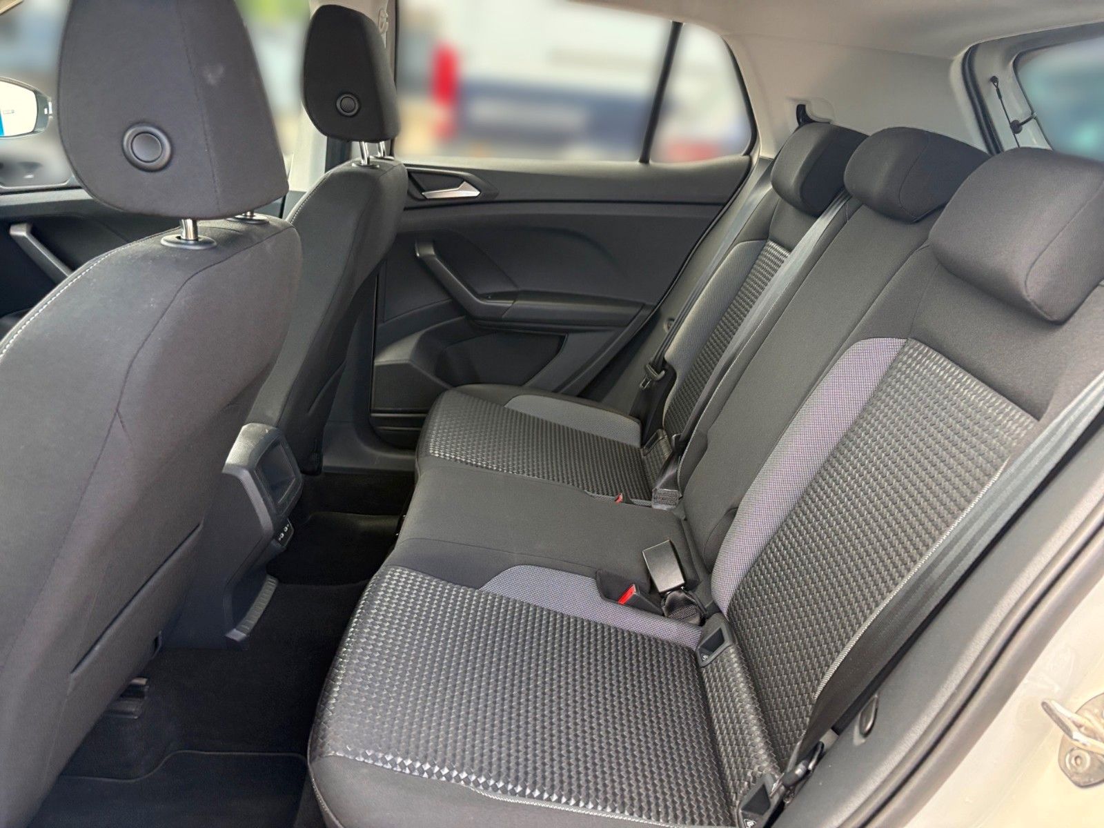 Fahrzeugabbildung Volkswagen T-Cross Active *Anhängerkupplung*