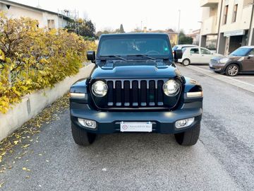 Jeep Wrangler - 2