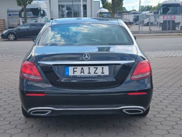 Mercedes E 200 - 5