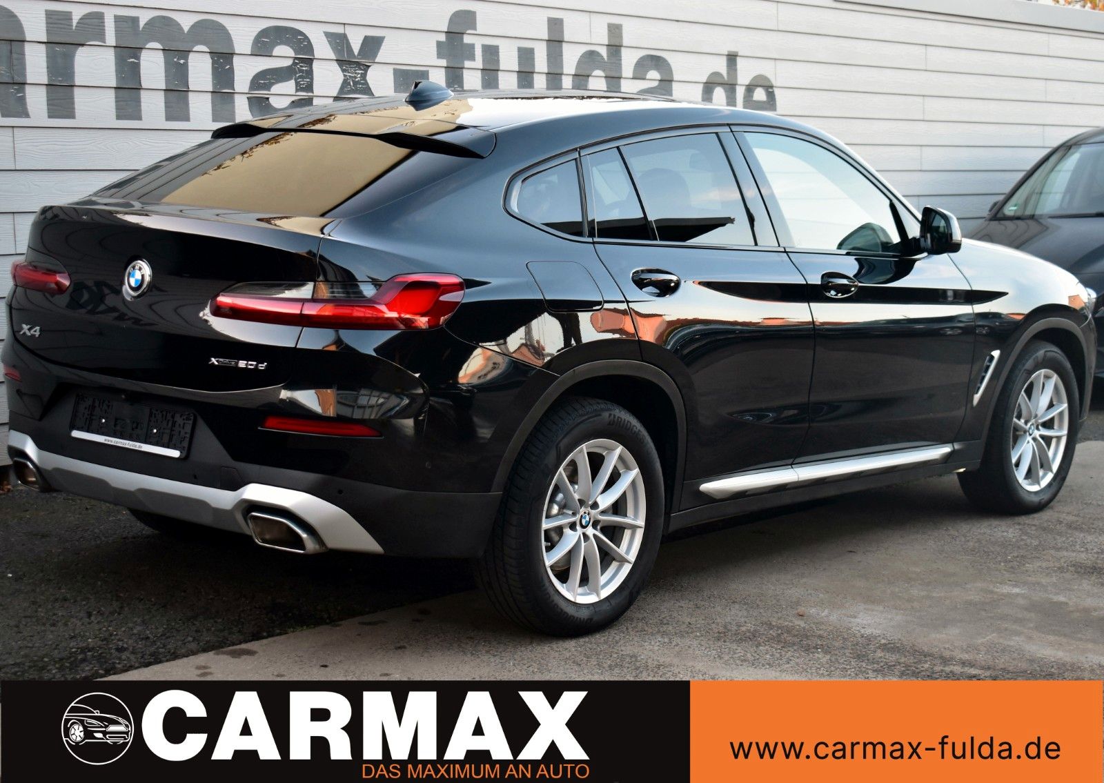 Fahrzeugabbildung BMW X4 xDrive 20dA Leder,Navi,LED,Panorama,SH,PDC