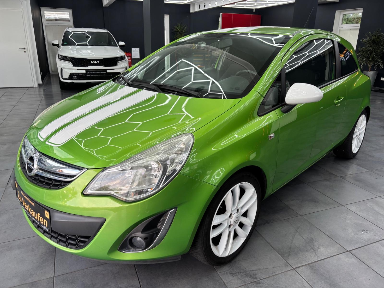 Opel Corsa D Color Edition Sport*Sportsitze*MFL*Klima