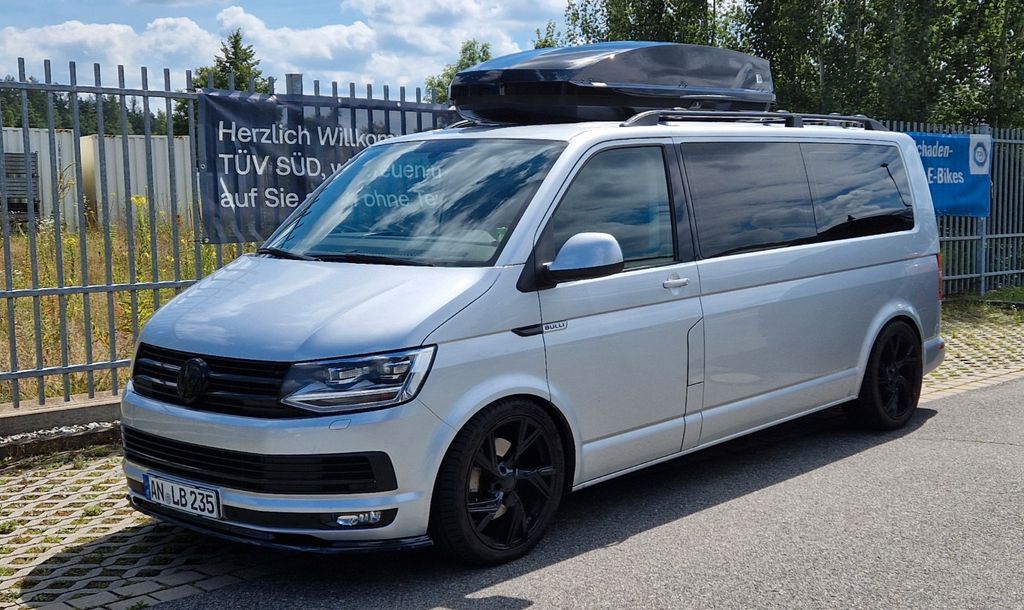 Image of Volkswagen T6 Caravelle